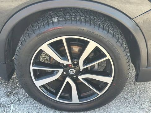 Used 2020 Nissan Rogue SL w/ Premium Package AWD/4WD image 10