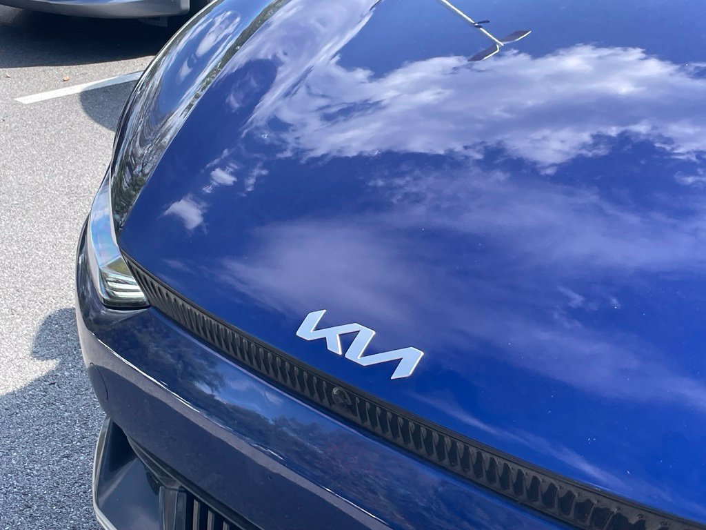 Used 2024 Kia EV6 Wind w/ Wind Technology Package RWD image 4
