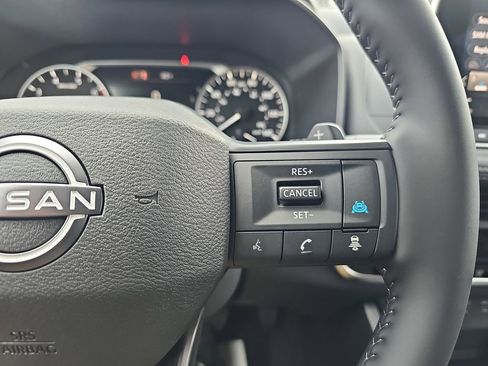 New 2026 Nissan Rogue SV FWD image 22