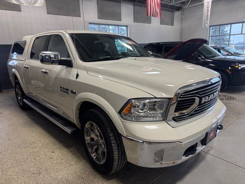 Used 2017 RAM 1500 Limited image 3