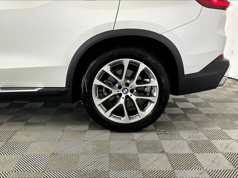 Used 2023 BMW X5 xDrive40i image 8