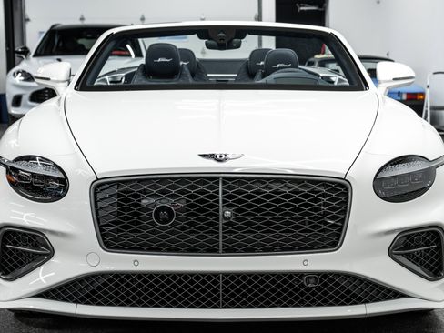 Used 2025 Bentley Continental GT Speed image 4