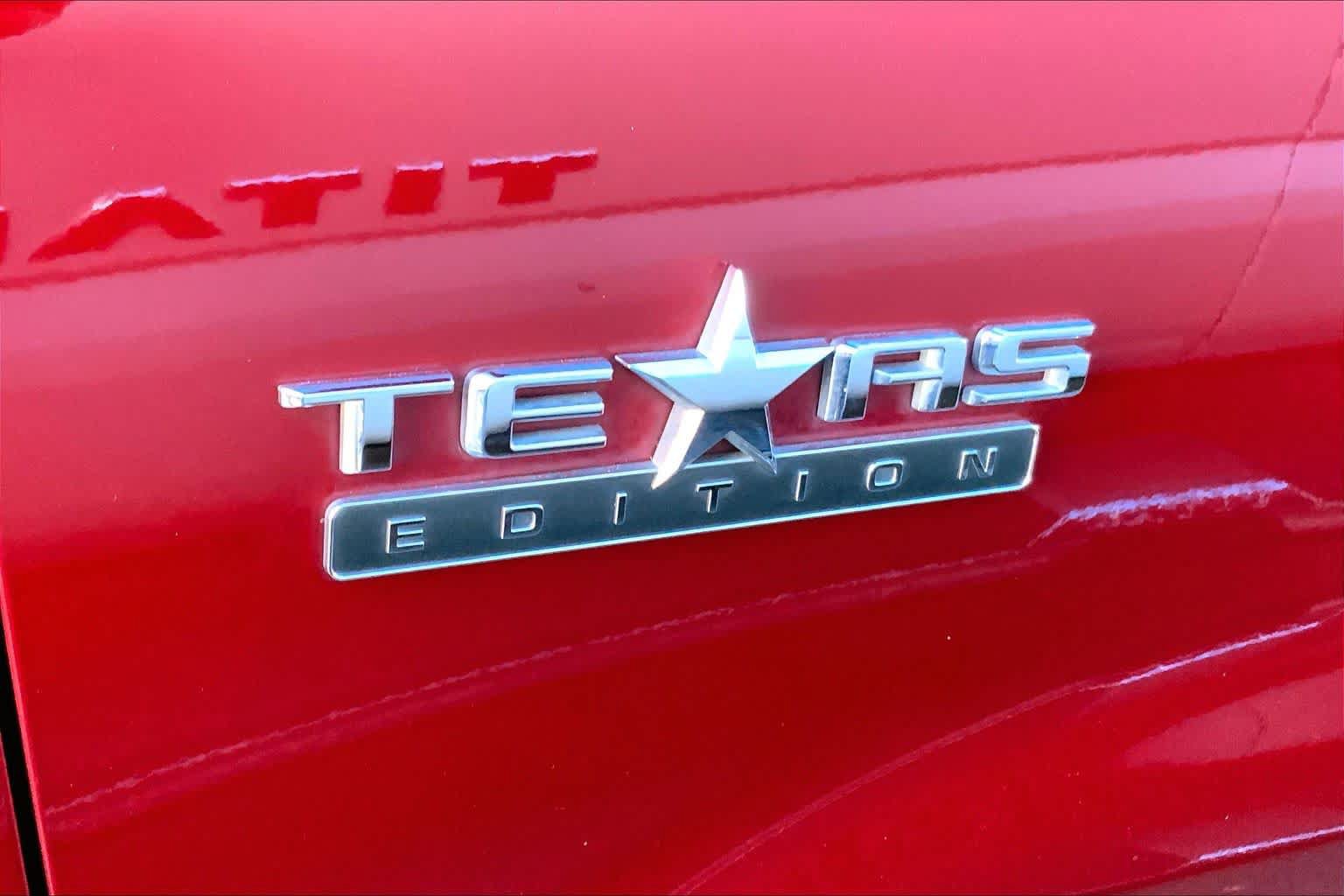 Used 2021 Chevrolet Silverado 1500 RST RWD image 9