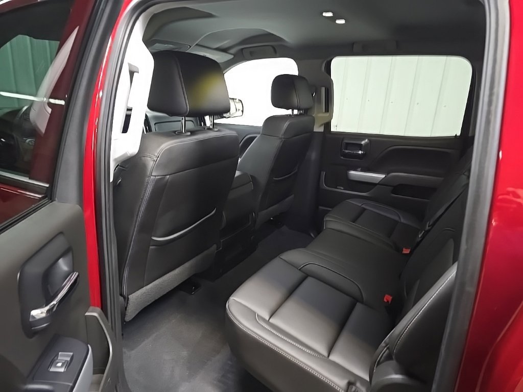 Used 2018 Chevrolet Silverado 1500 LT w/ All Star Edition AWD/4WD image 30