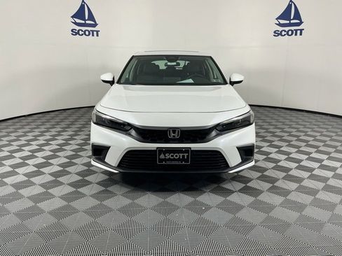 Certified 2022 Honda Civic EX-L image 2