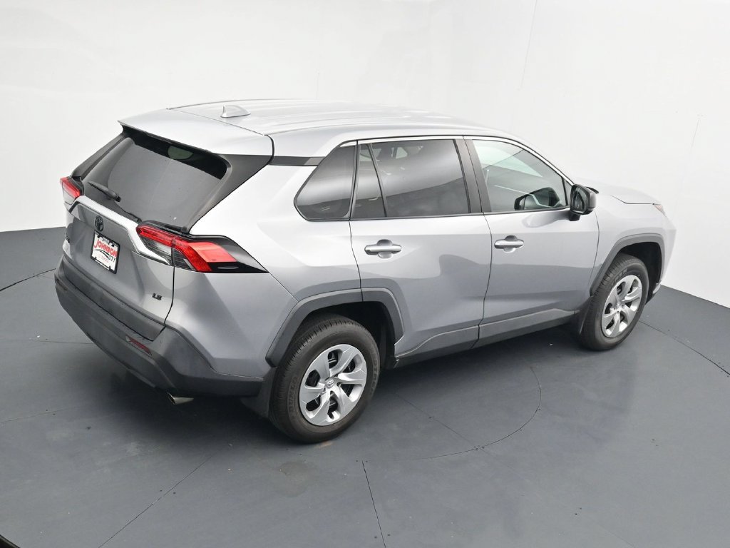 Used 2023 Toyota RAV4 LE FWD image 30