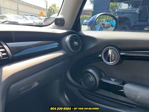 Used 2019 MINI Cooper S w/ Premium Package FWD image 14