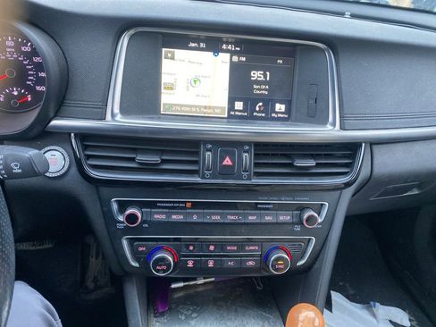 Used 2018 Kia Optima SX w/ Technology Package image 13