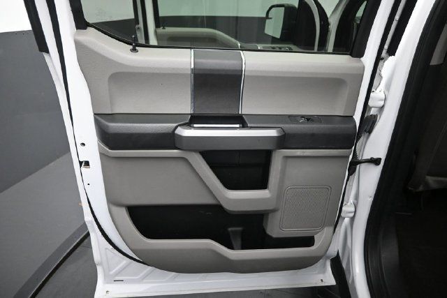 Used 2019 Ford F150 XLT w/ Trailer Tow Package AWD/4WD image 16