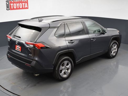 Used 2025 Toyota RAV4 XLE FWD image 19