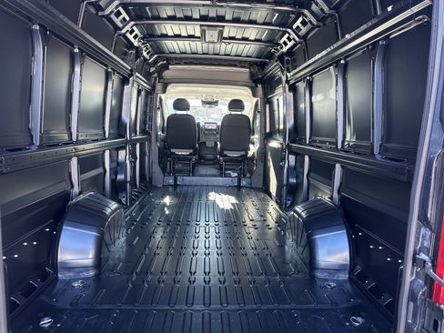 New 2026 RAM ProMaster 3500 w/ Premium Convenience Group image 15