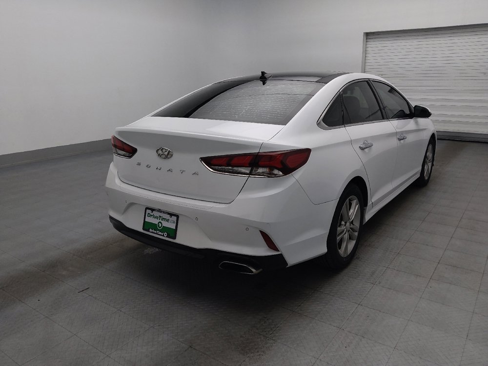 Used 2019 Hyundai Sonata Limited w/ Ultimate Package 04 FWD image 9
