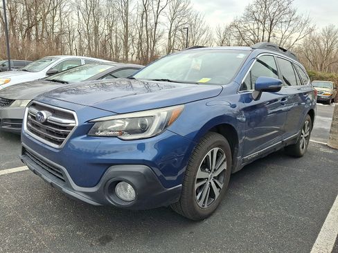 Used 2019 Subaru Outback 2.5i Limited image 2