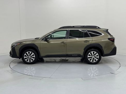 Certified 2024 Subaru Outback Premium image 3