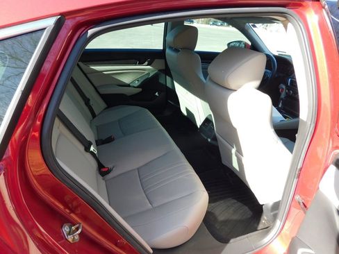 Used 2020 Honda Accord EX-L image 5