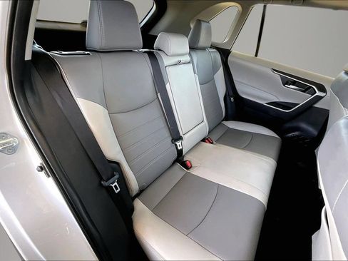 Used 2025 Toyota RAV4 XLE Premium FWD image 25