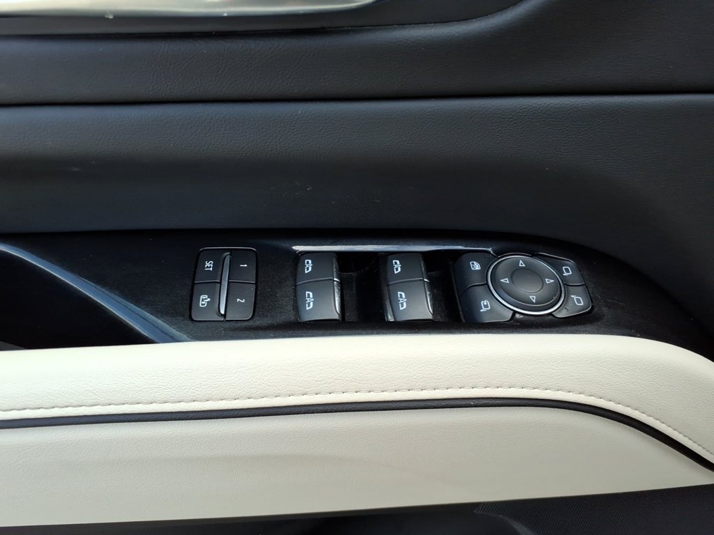Used 2022 Cadillac Escalade Sport w/ Touring Package AWD/4WD image 21