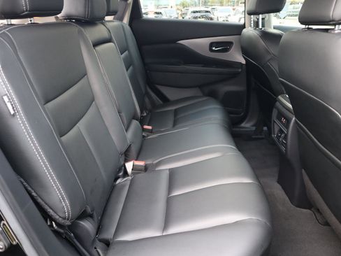 Certified 2024 Nissan Murano SV w/ SV Midnight Edition Package image 39