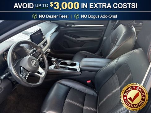 Used 2024 Nissan Altima 2.5 SR FWD image 14