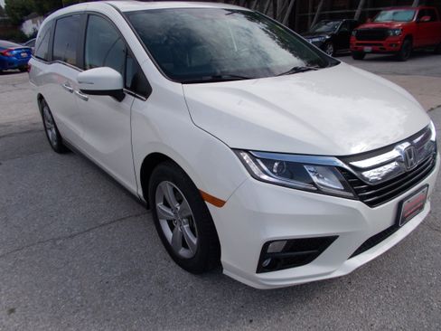 Used 2019 Honda Odyssey EX-L image 3