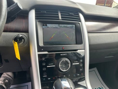 Used 2014 Ford Edge Limited FWD image 17