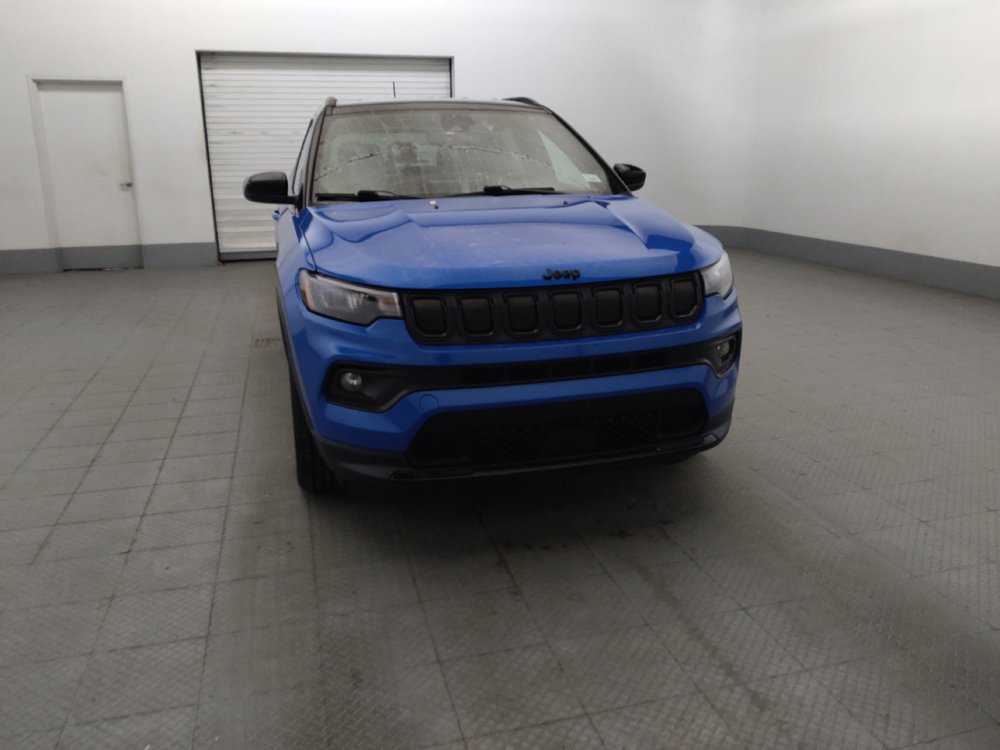 Used 2022 Jeep Compass Latitude FWD image 14