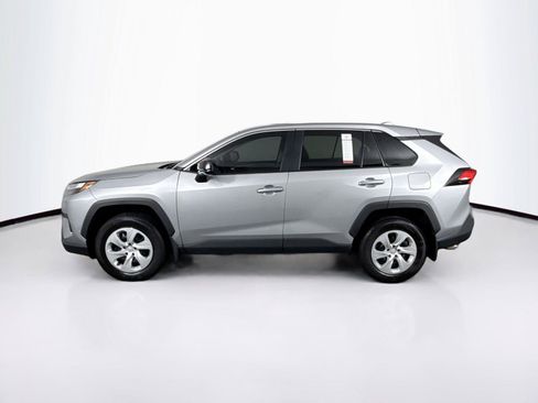 Used 2025 Toyota RAV4 LE AWD/4WD image 18