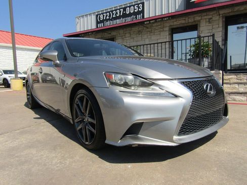 Used 2016 Lexus IS 200t w/ F Sport Package RWD image 6