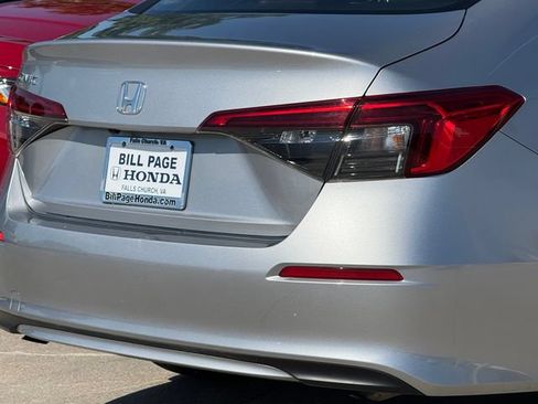 Used 2022 Honda Civic EX image 8