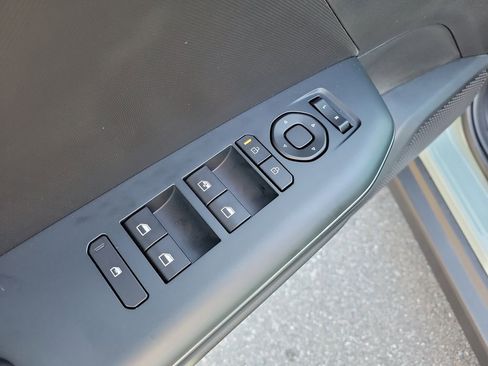 New 2026 Kia K4 FWD image 19