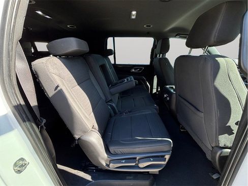 Used 2022 GMC Yukon XL SLE AWD/4WD image 39