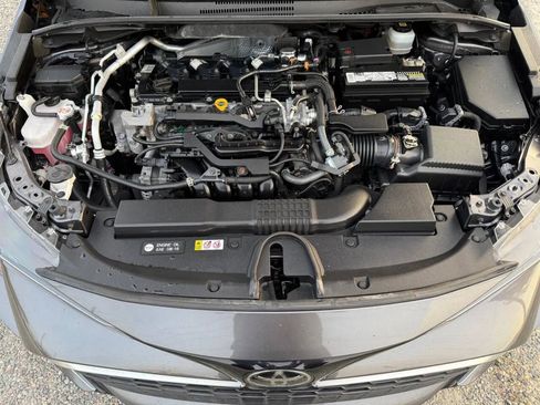 Used 2021 Toyota Corolla XSE image 29