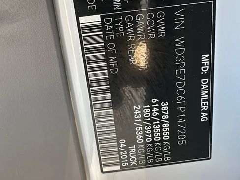 Used 2015 Mercedes-Benz Sprinter 2500 w/ Additional Battery Package image 36