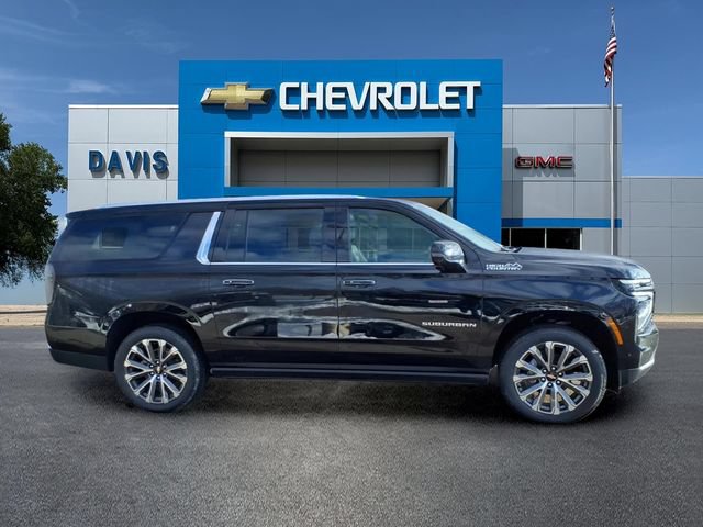 New 2026 Chevrolet Suburban High Country AWD/4WD image 2