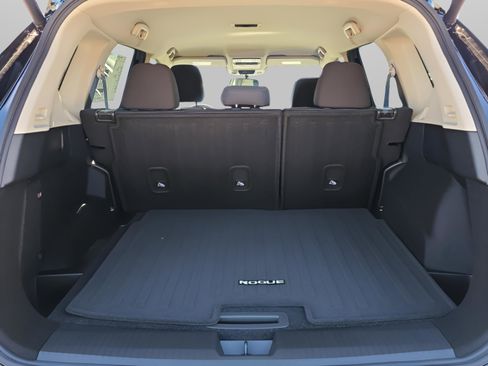 New 2026 Nissan Rogue SV w/ Cold Weather Package image 33