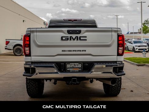 Used 2024 GMC Sierra 3500 SLE image 8