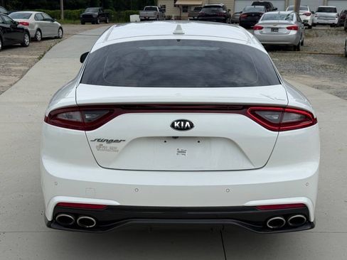 Used 2019 Kia Stinger RWD image 6
