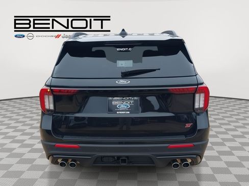 New 2026 Ford Explorer ST w/ Sun And Sound Package image 5
