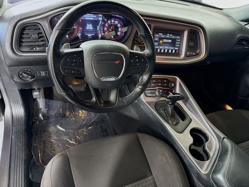 Used 2021 Dodge Challenger GT w/ Driver Convenience Group image 17