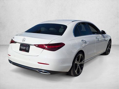 Used 2025 Mercedes-Benz C 300 Sedan image 5