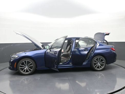 Used 2020 BMW 330i xDrive Sedan AWD/4WD image 40