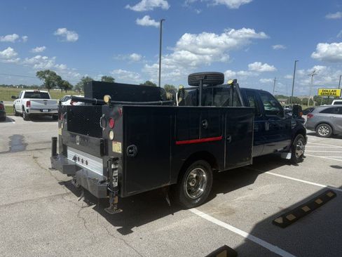 Used 2008 Ford F350 XL image 2