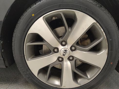 Used 2019 Kia Optima S FWD image 31