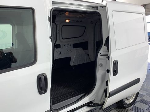 Used 2022 RAM ProMaster City Tradesman FWD image 28