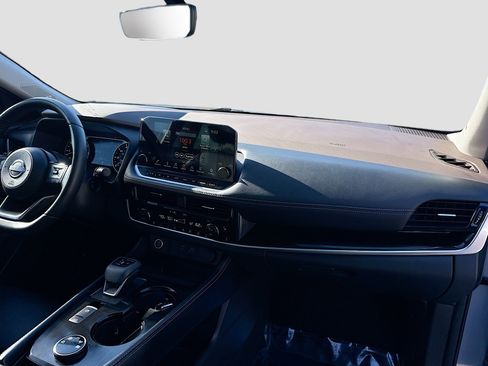 Used 2023 Nissan Rogue SL w/ SL Premium Package image 33