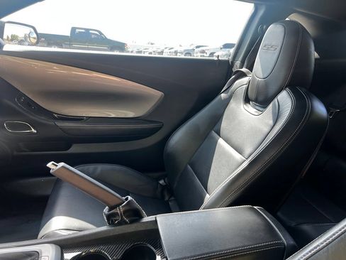 Used 2013 Chevrolet Camaro SS w/ SS Performance Package RWD image 34