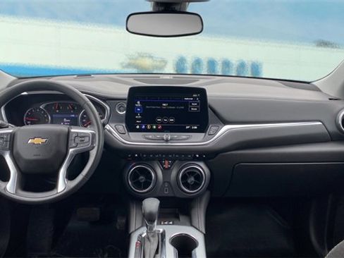 Used 2024 Chevrolet Blazer LT w/ Convenience Package image 15