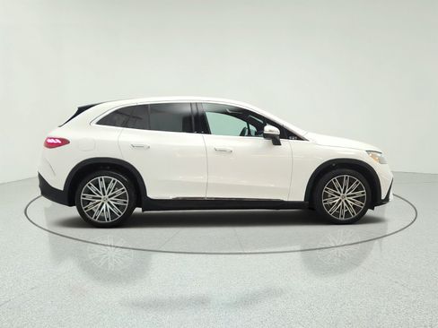 Certified 2023 Mercedes-Benz EQE 500 4MATIC SUV w/ Exclusive Trim Package image 4