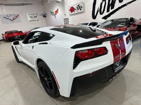Used 2017 Chevrolet Corvette Stingray Coupe image 3