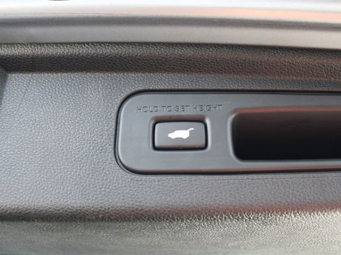 Certified 2025 Honda Odyssey Touring image 38